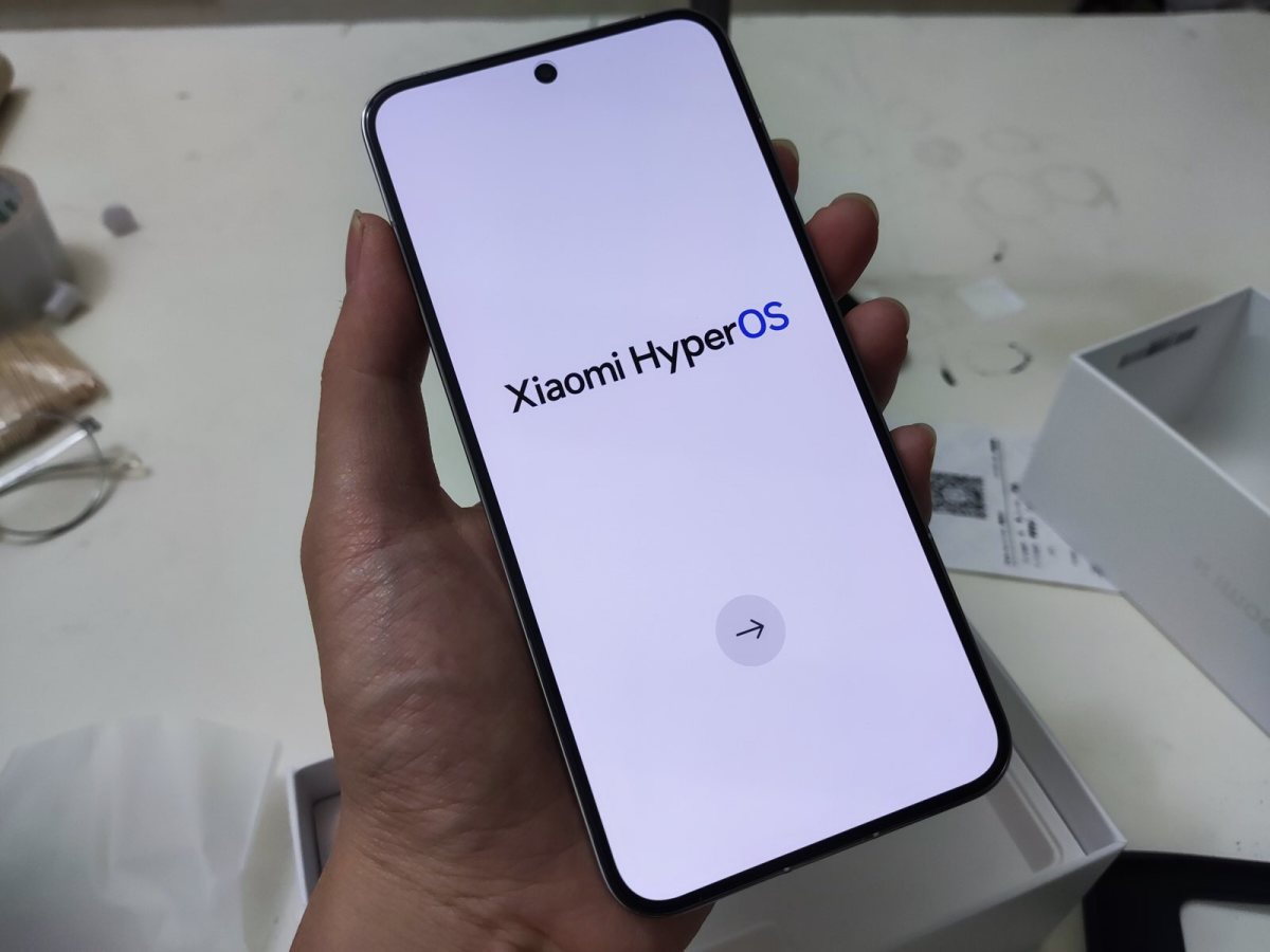 谁看了我们雷布斯的小米14发布会不心动啊！！ 我只能说小米1