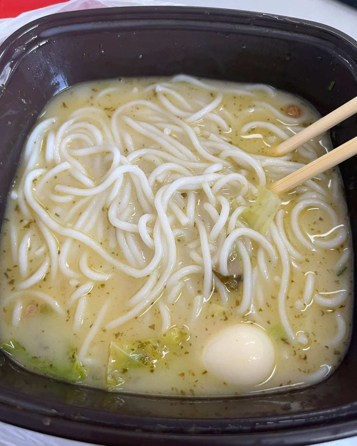 ❇️今天中午公司有事没回家，饭点的时候没感觉好饿，结果忙着忙