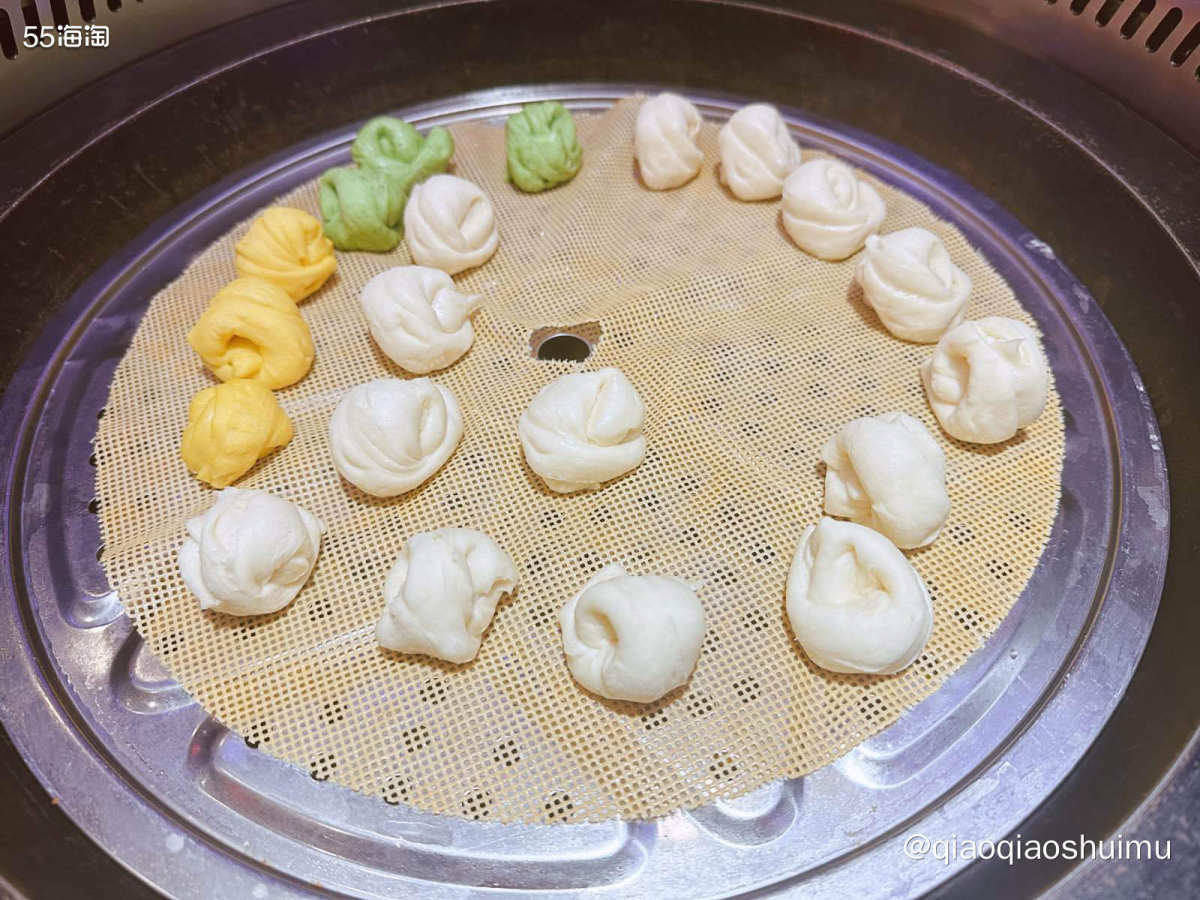 天气好冷，晚上想吃铁锅炖。吃过的铁锅炖里面，最爱的还是山河屯