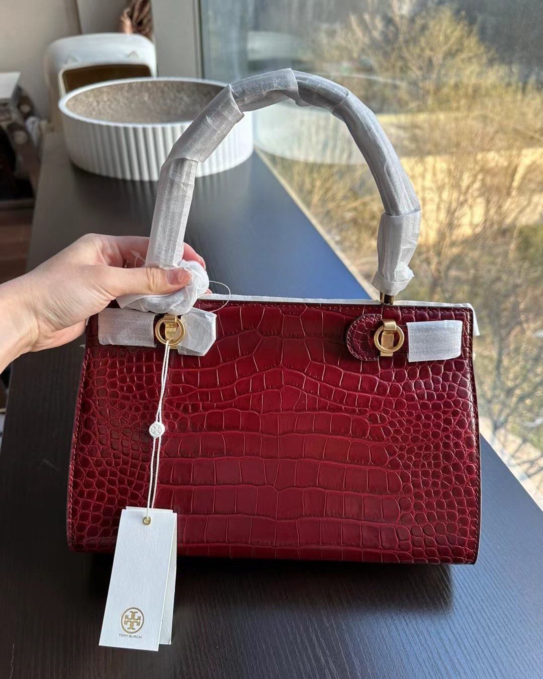 ❤️不得不来说说，这个超级美的包包啦，TB家的lee系列，而