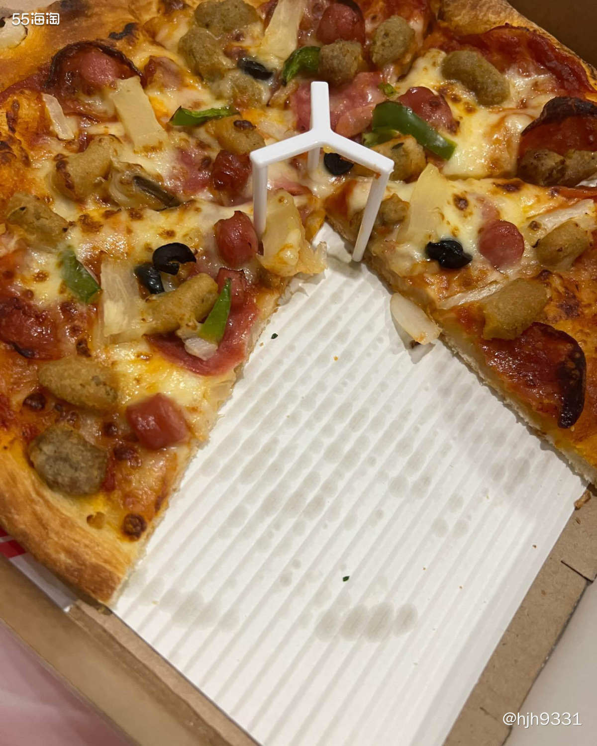 😋基本每个周末孩他爸都有活动，我跟孩子在家，我也懒得烧饭烧