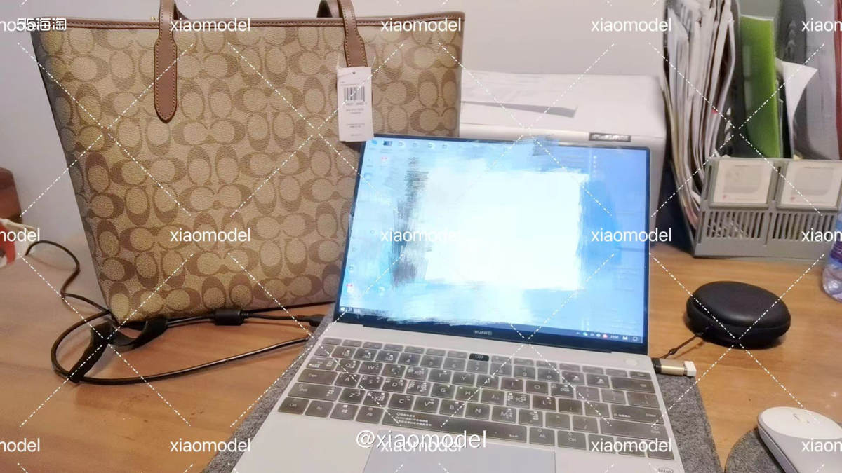 😀今早收到校友发来的Coach city托特包买家秀！其实