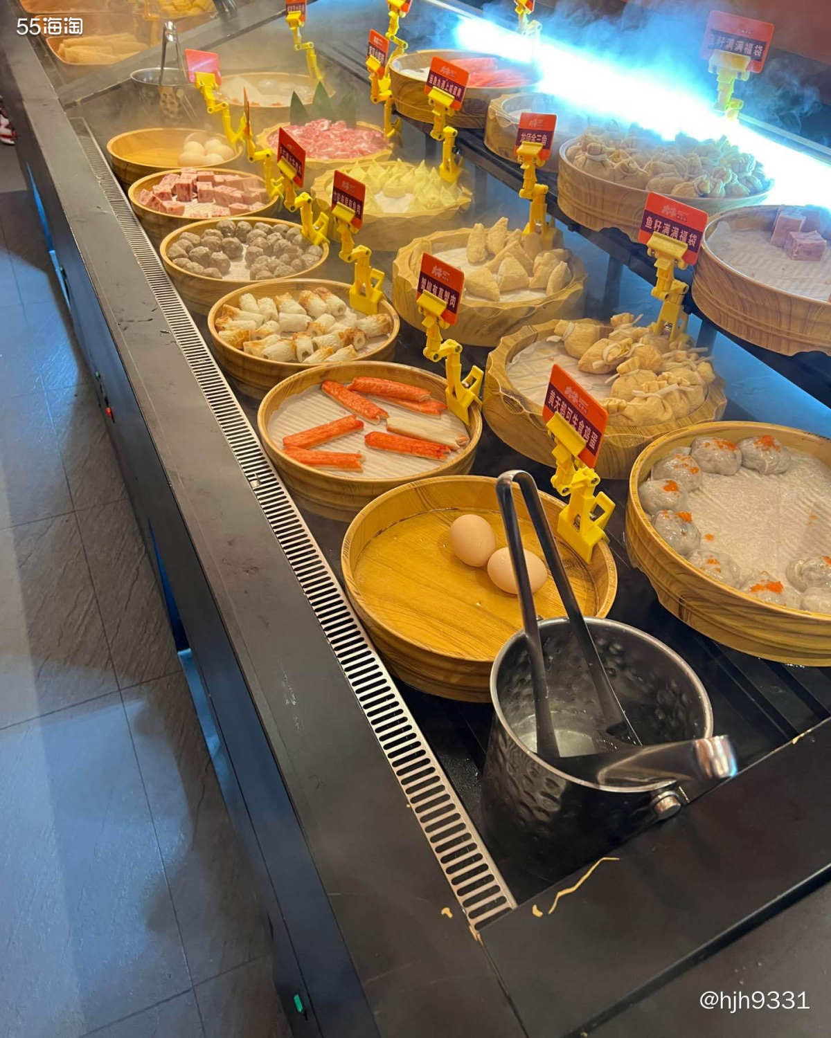 😋昨天下午带孩子出去打羽毛球，因为初三学习压力很大，昨天有