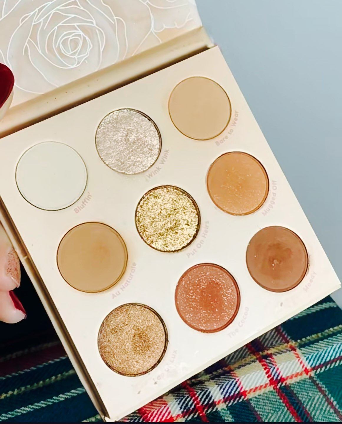 说到时代的眼泪不得不说的肯定得有卡泡Colourpop的各种