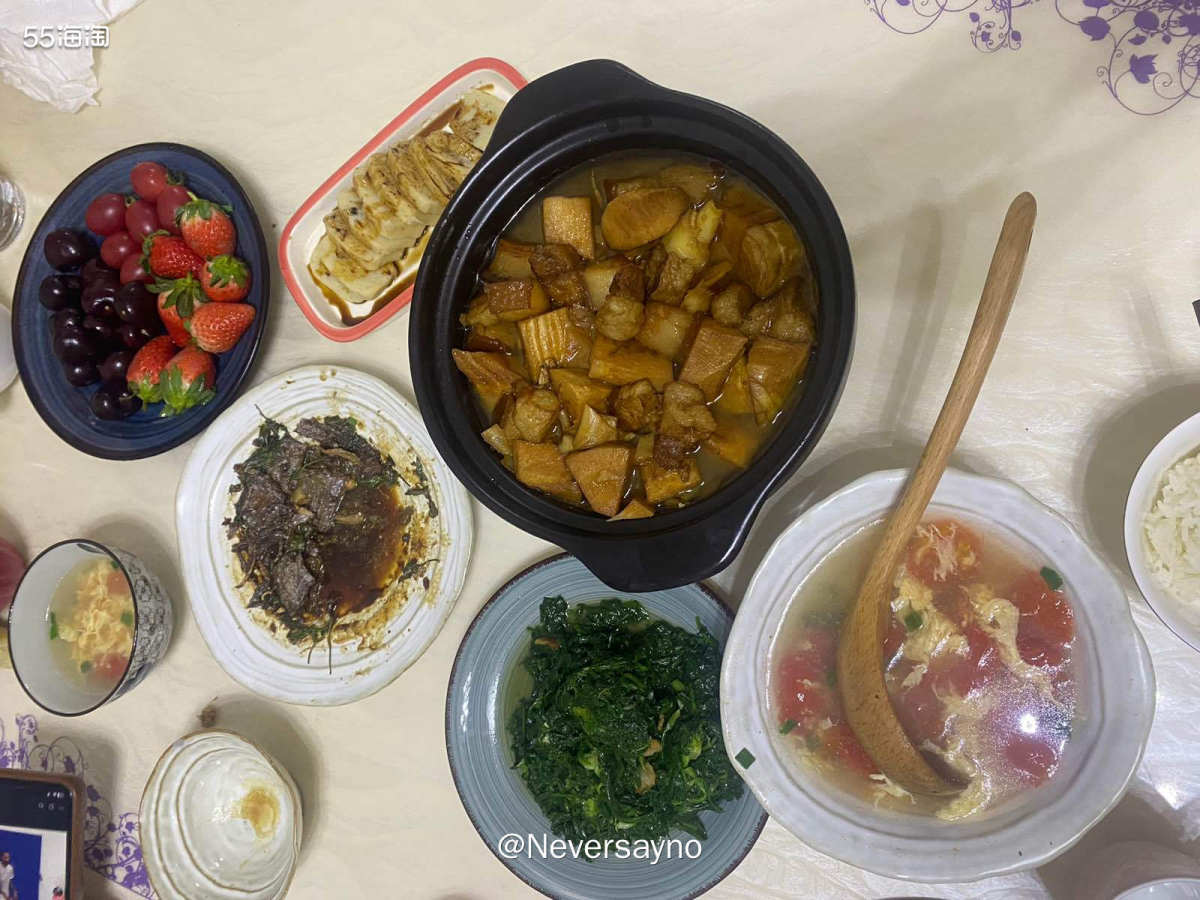 在家吃饭也要吃饱喝足，自己做的简单又美味  ▪️最近其实吃的