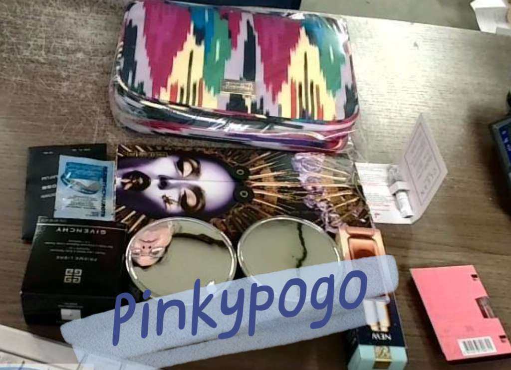 合箱分箱后的第二单，配齐把我很多单个的品都放在一起了！  ⭐