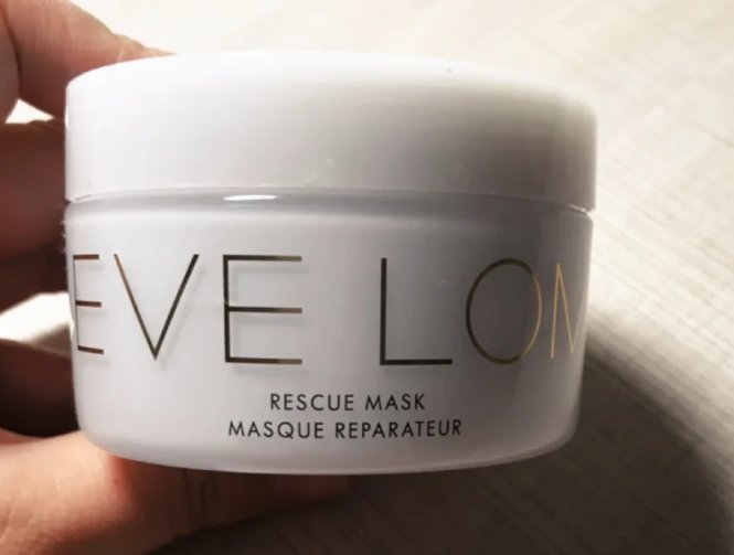 说道evelom，最先想到的就是他们家的卸妆膏。今天给大家分