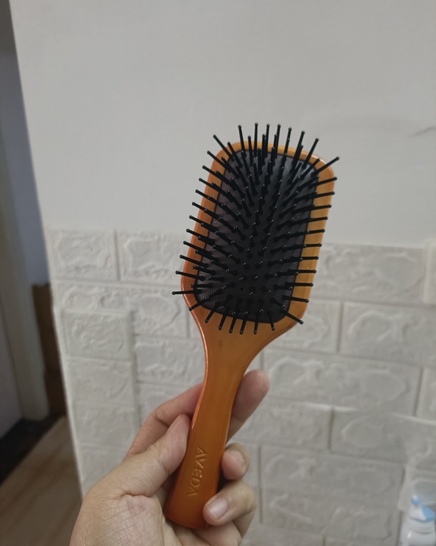 Aveda不知道是不是刚入驻国内旗舰店，最近活动送挺多小样洗