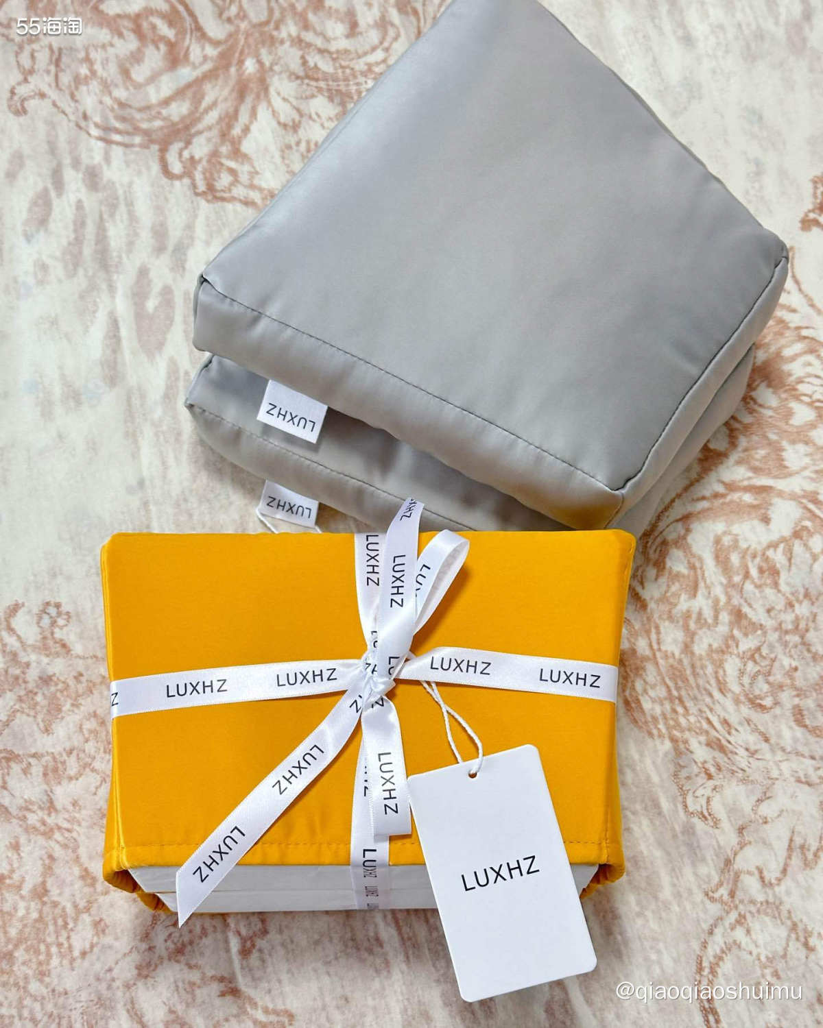 最近一直致力于给包包买各种配件，钱花了不少，但确实也提高了包