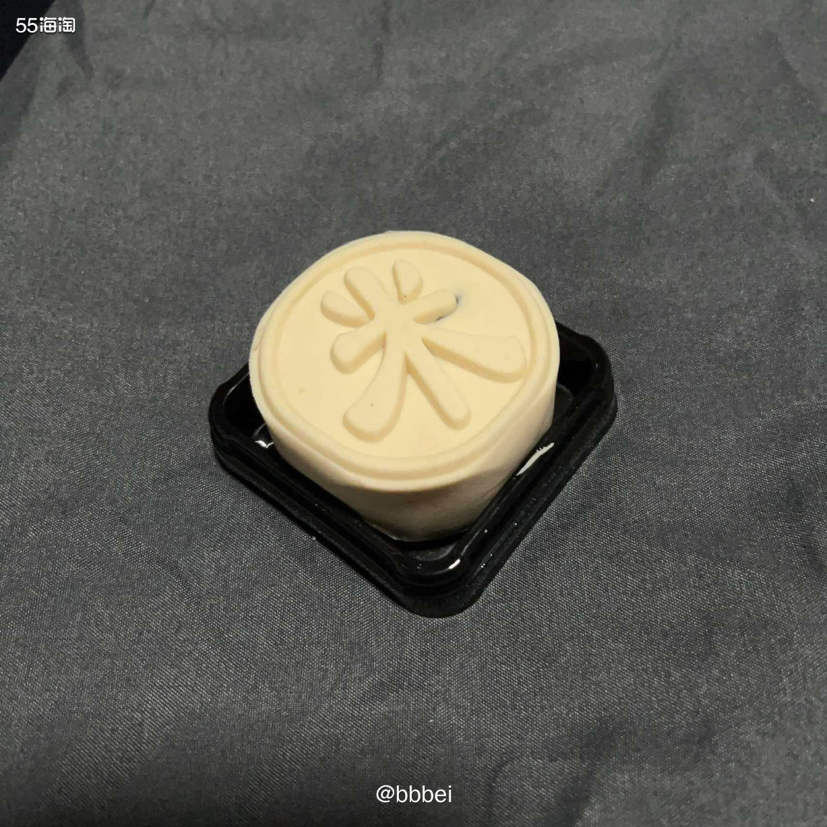 🌸月饼礼盒 🌸颜值很高，味道也不错的月饼礼盒。一打开！就