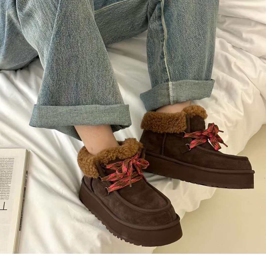 🌻商品名:UGG funkarra芙拉卡雪地靴 🌻剁手网