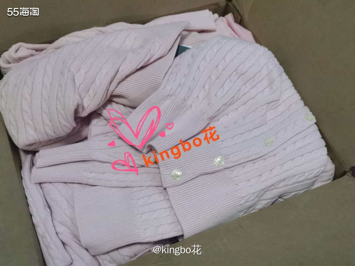 拉夫的衣服收到一箱，六件也挺重的啦！  之前转国a线路有活动