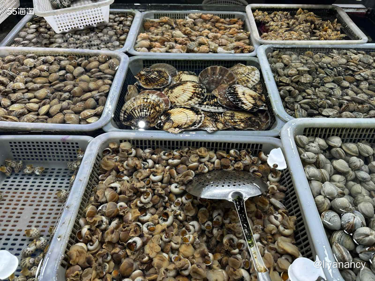 🦐跨年的时候去了海鲜市场买海味，感觉海鲜市场一大特点就是温