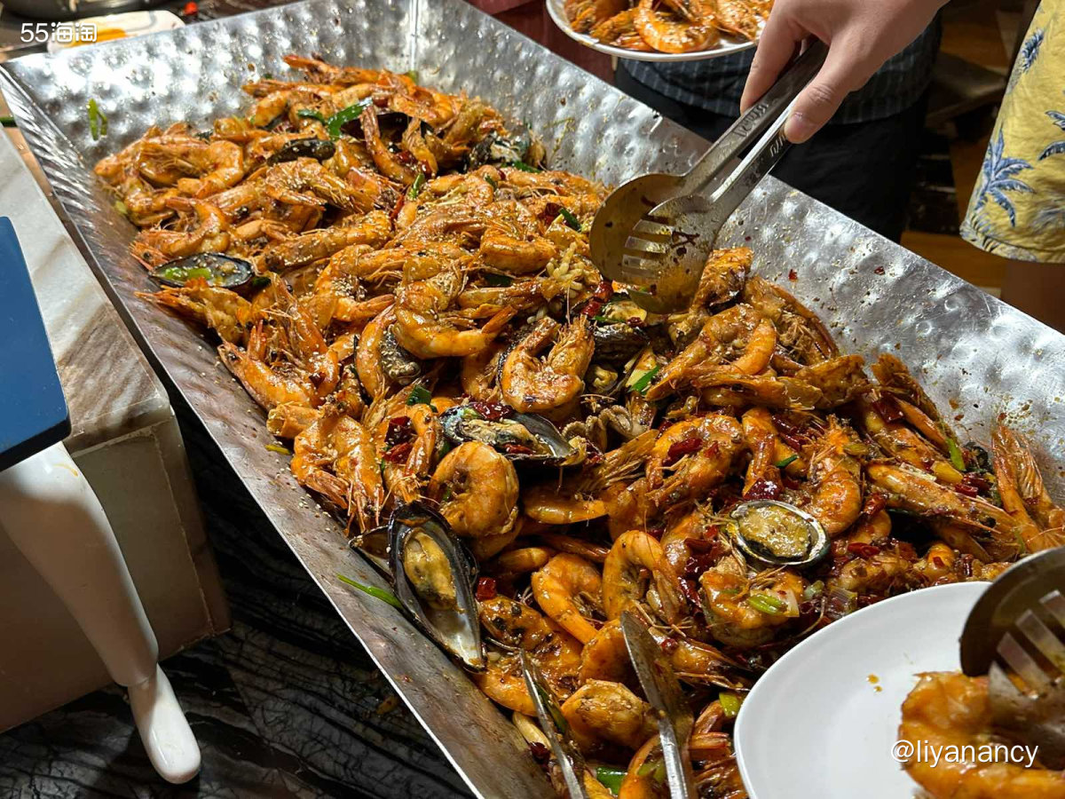 我是一个不常去吃自助餐的人，因为总是觉得实力不够，吃不回来，