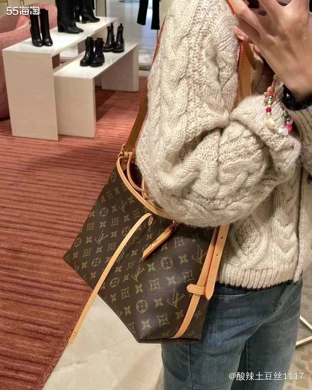 Lv哪个包最火？应该是非这个莫属吧，其实今年2月的时候我就开