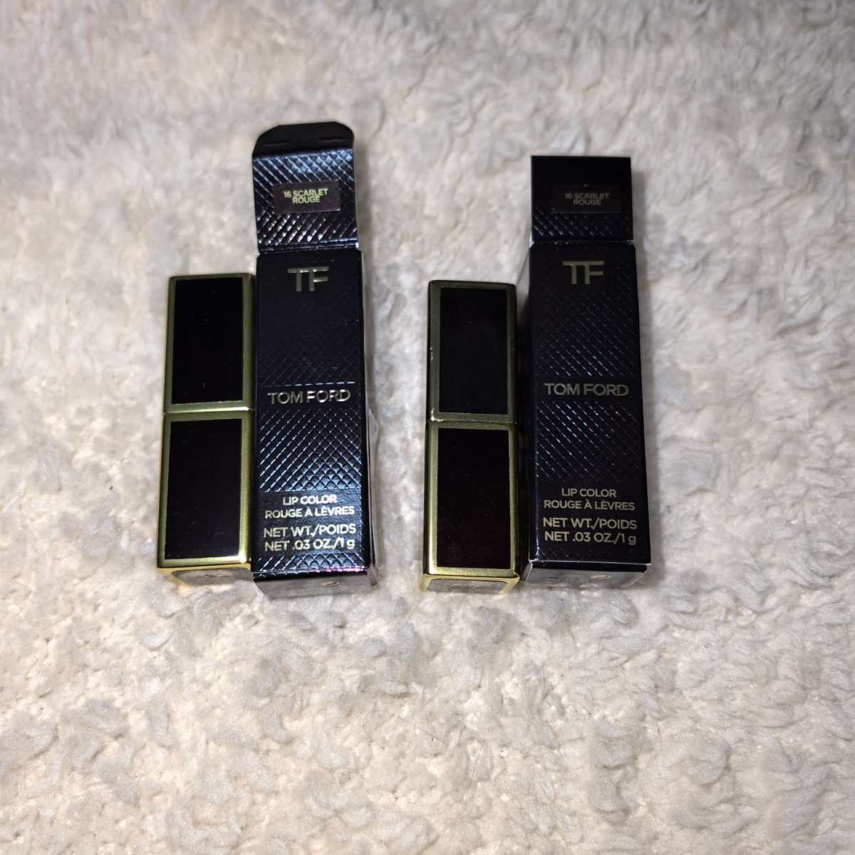 ☑开箱： 香奈儿粉邂逅淡香50ml dior润唇膏001  