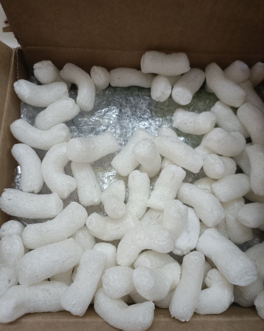 之前就收到了nest的一箱东西，这是另一箱快递！  ⭐这里面