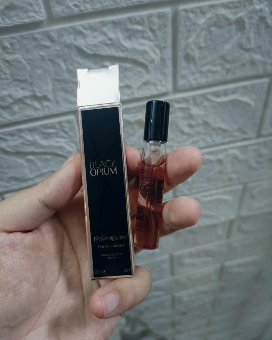 昨天收到了转中的包裹，是我两个合箱的快递！  ⭐里面有lum