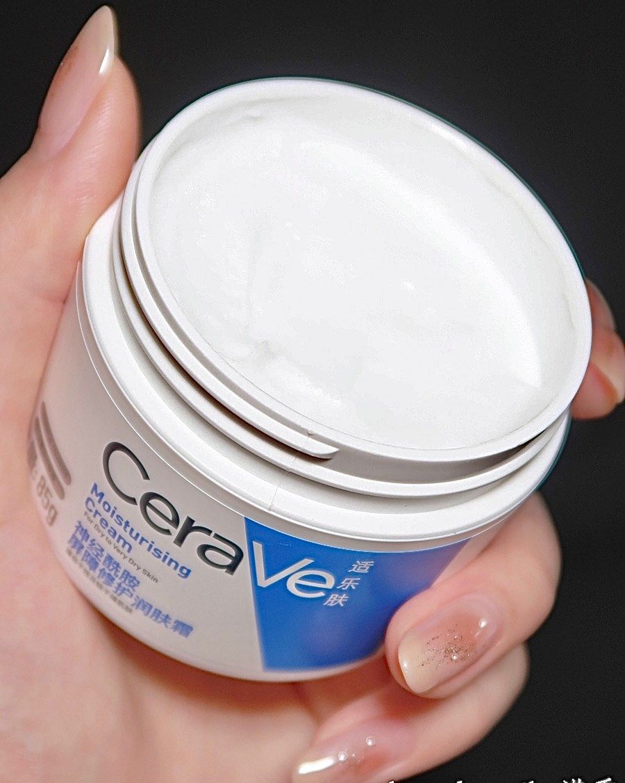 我在上下求索珂润面霜的平替 目前为止这个东西不能算是平替 但