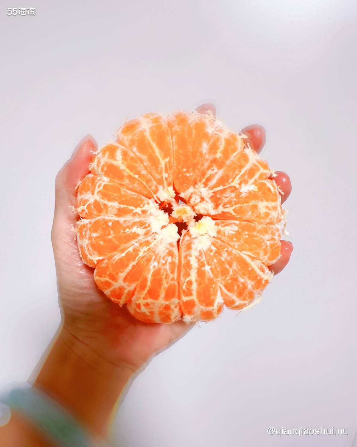 晒晒我妈最近给我买的大椪柑，真是超好吃呀～ 我小时候特爱吃桔