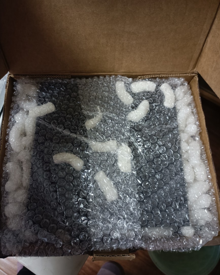 这个包裹我是直接寄到老家，昨天刚回来老家就开箱了！  ⭐这个