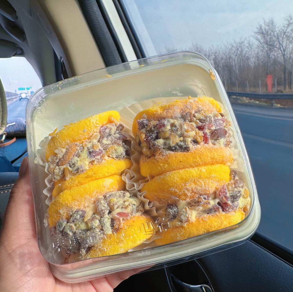 刚好住在这附近，然后就准备吃一下，他们这边比较有特色的，这个