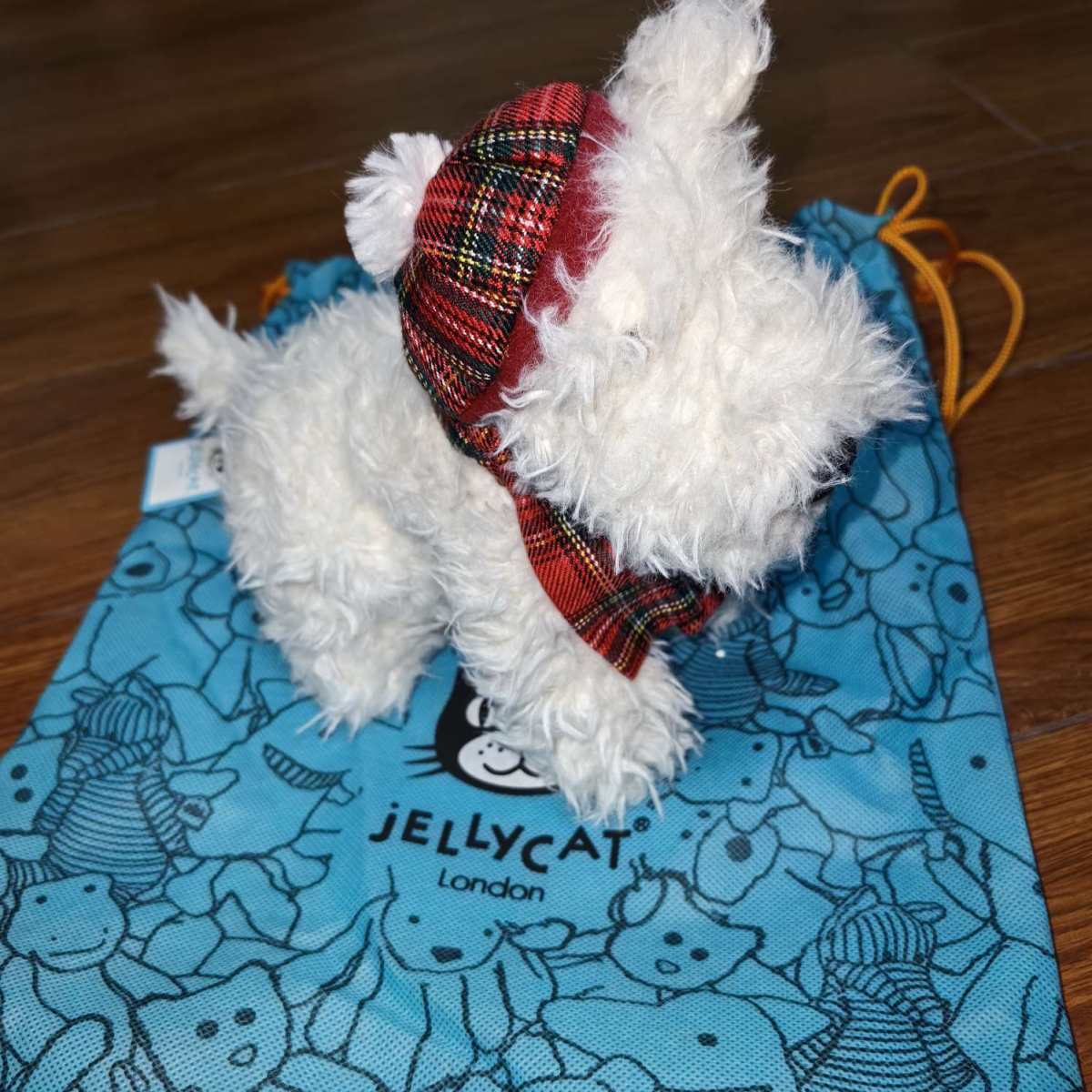 ☑开箱： jellycat 6个毛绒小可爱 可颂包×2 西高