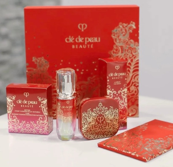 CPB今年的新年限定深得我心呐，正好愁新年不知道送什么礼物的