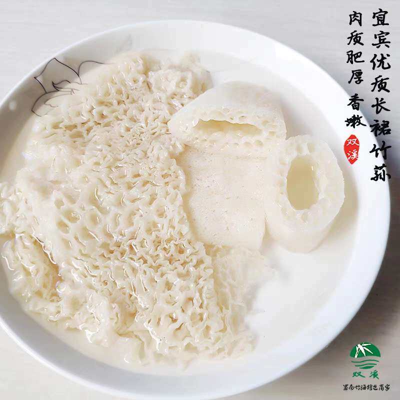 冬天想吃火锅，出门吃的话吃不到自己想吃的菜，小县城火锅店里面