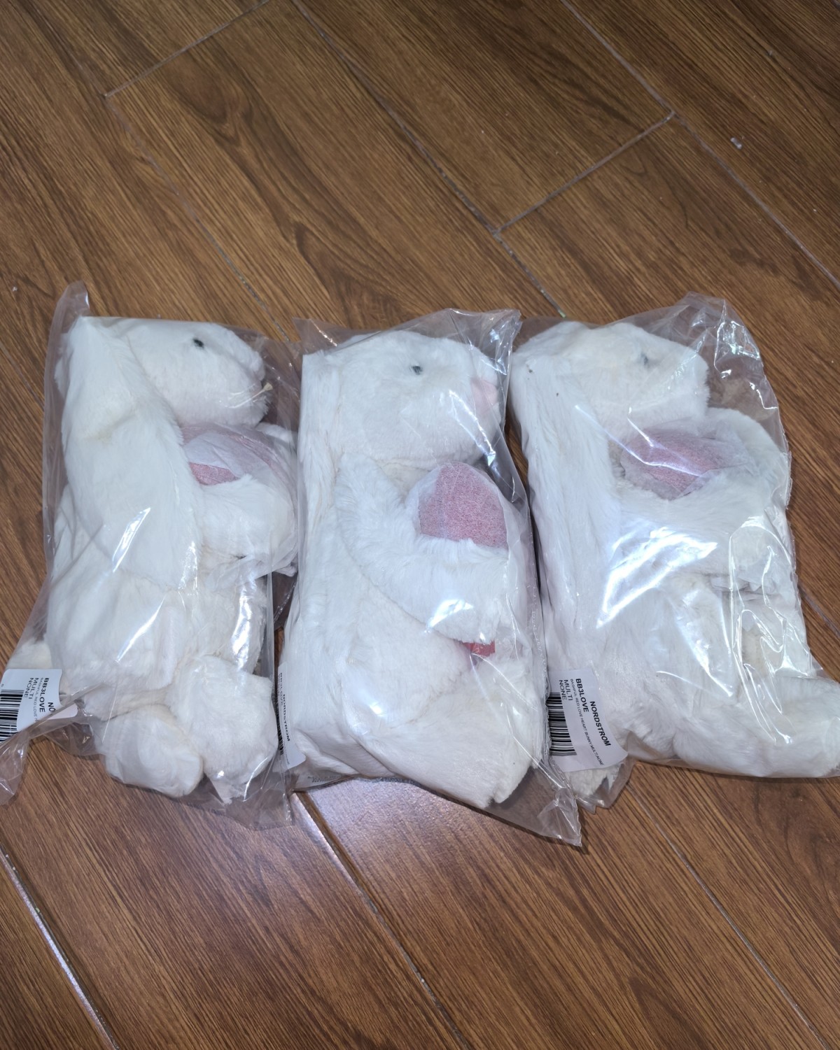 ☑开箱： ellycat 爱心兔31cm*3  ☑下单地/价
