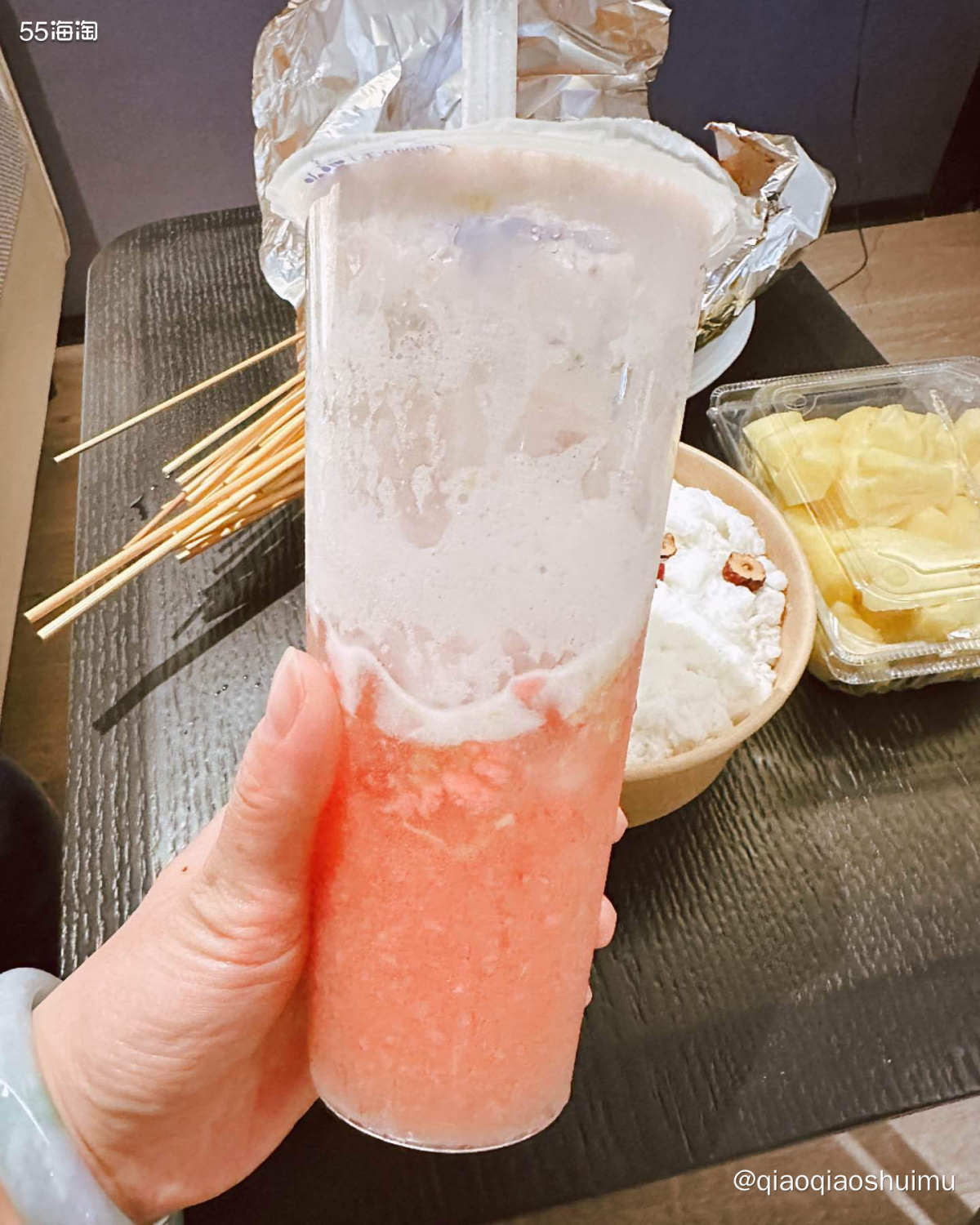 刚到三亚那天，感觉好累，累得不想动，于是决定不外出觅食，点外