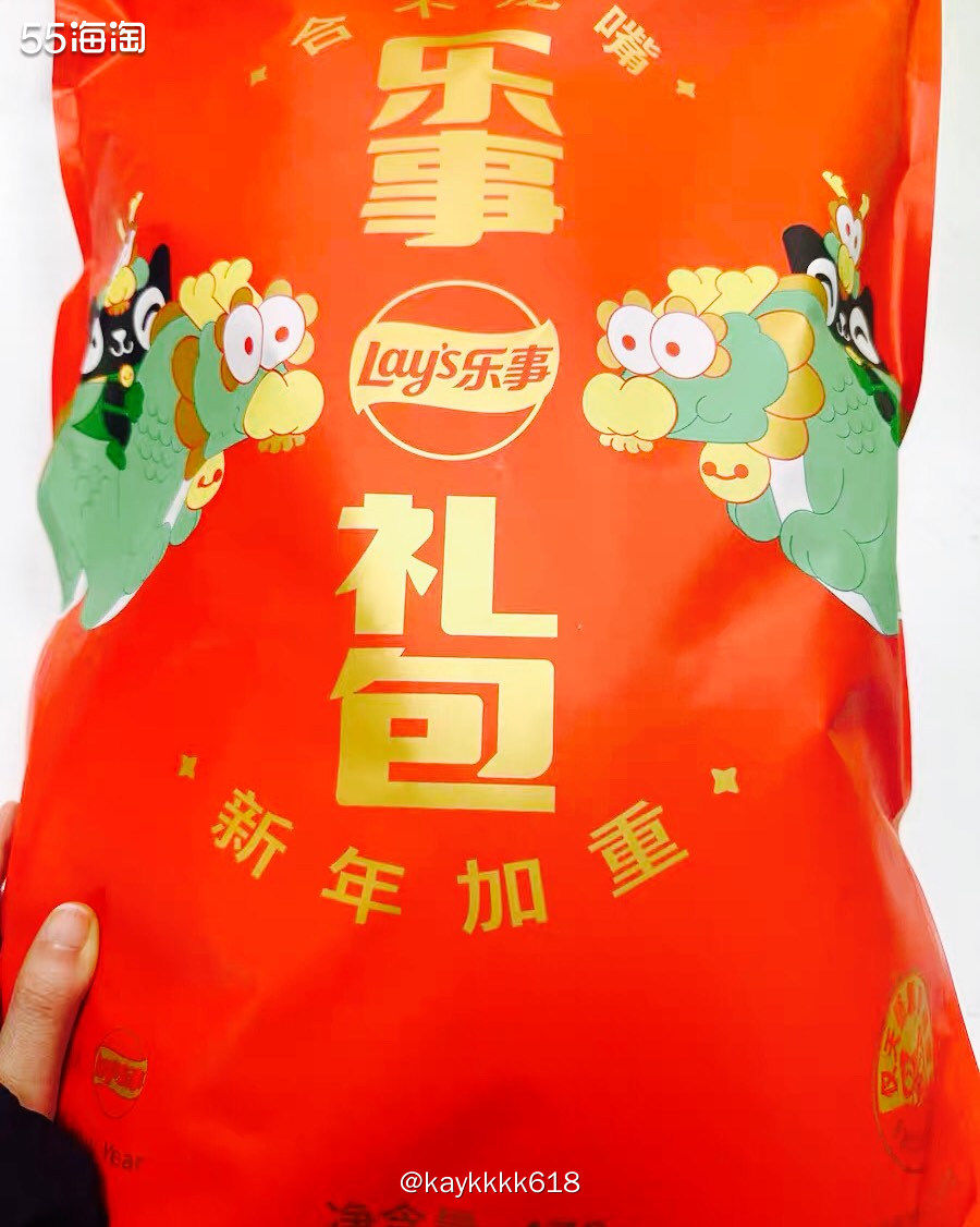 过年年轻人喜欢膨化食品的一定会买的就是乐事薯片！！包括桶装的