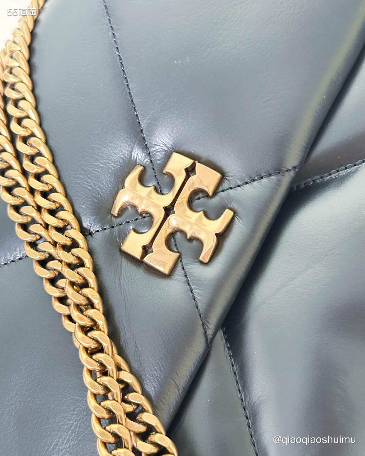 手头包包很多，但买这个包之前，大概有几个月都对包无动于衷。 