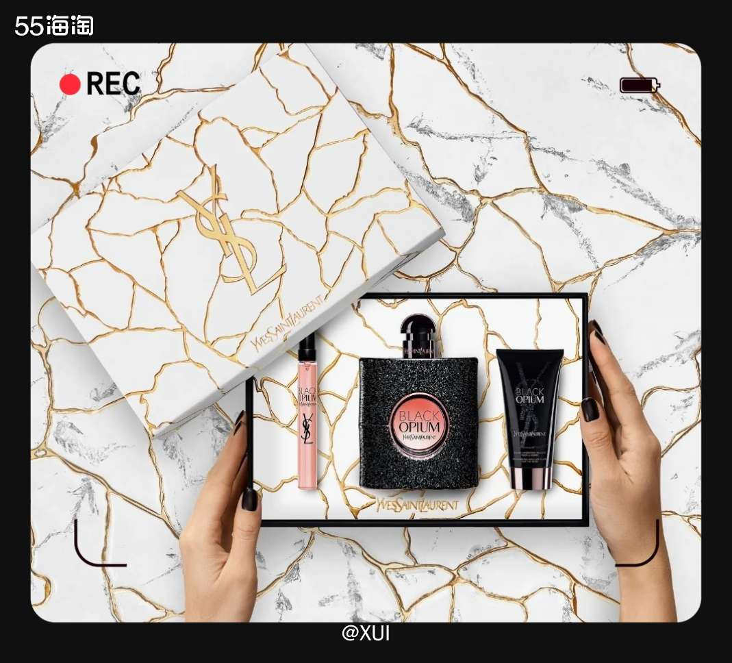 这算是一个悲shang的故事，香水礼包还有货的一天晚上看到n