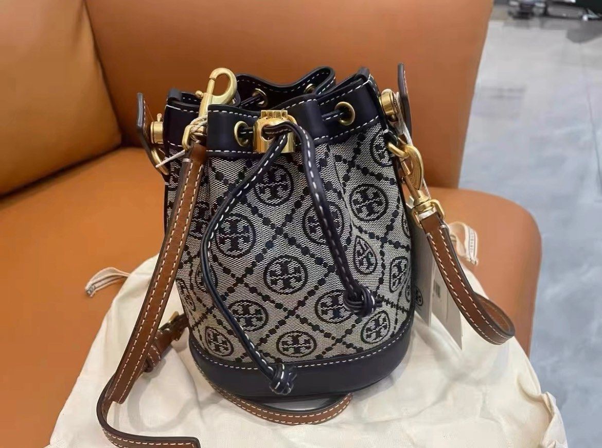 ❇️对于TB的包包，我真的是从最开始就很爱的。这款经典的Mo