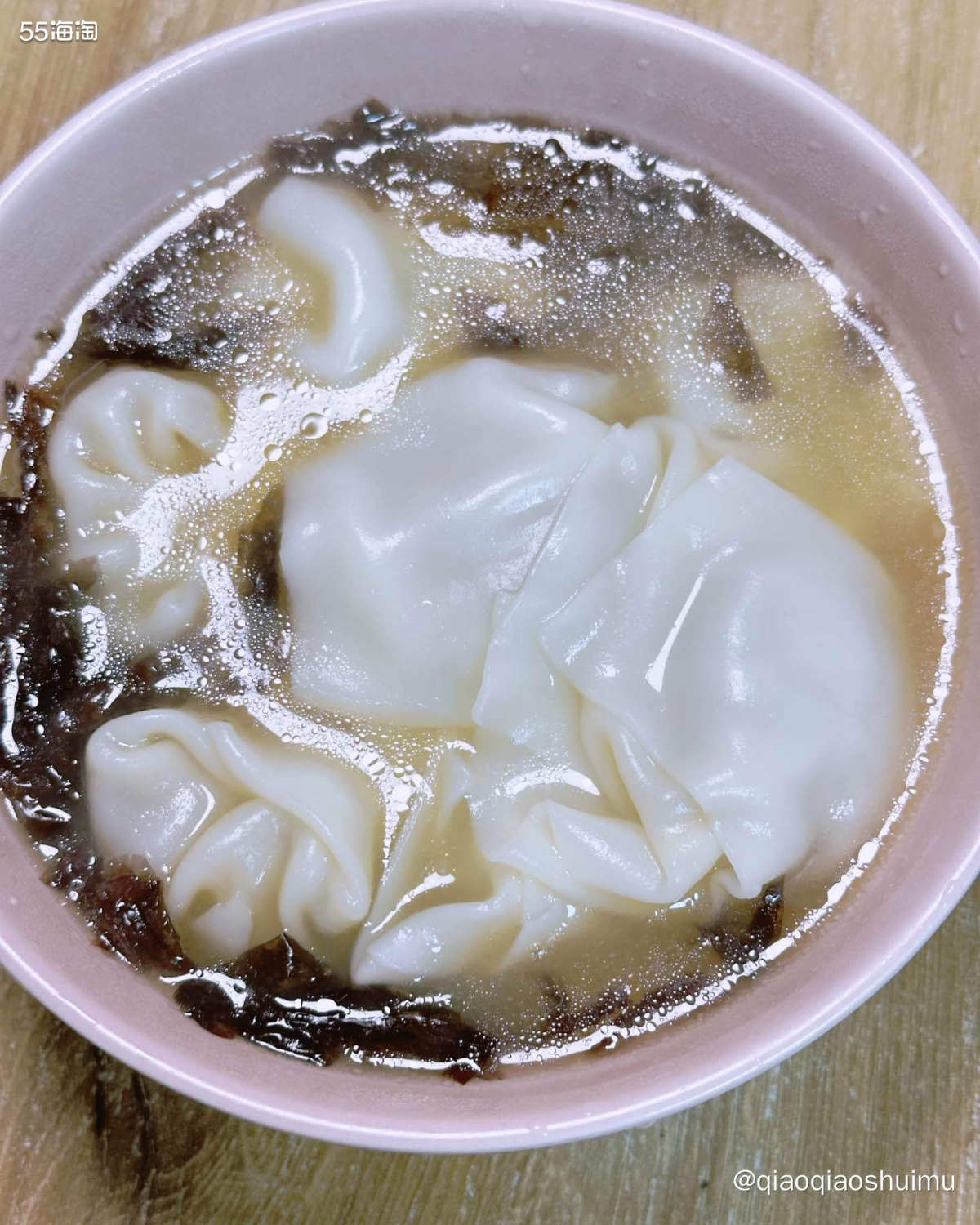 今天一睁眼，外面全是白茫茫，下雪请假在家吧。 中午正说要点什