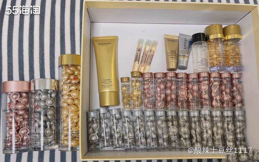 1.粉胶 应该是我最喜欢他家的胶囊，因为我在冬天基本是个油皮
