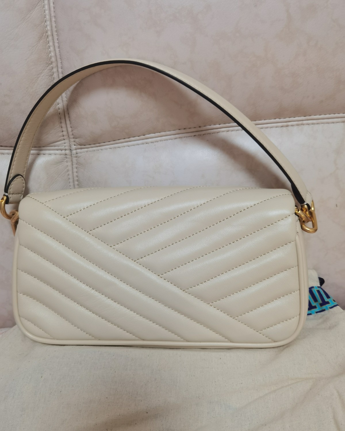 ✅这是我加入55买的第一个包包，22年2月份，我是1月份开始