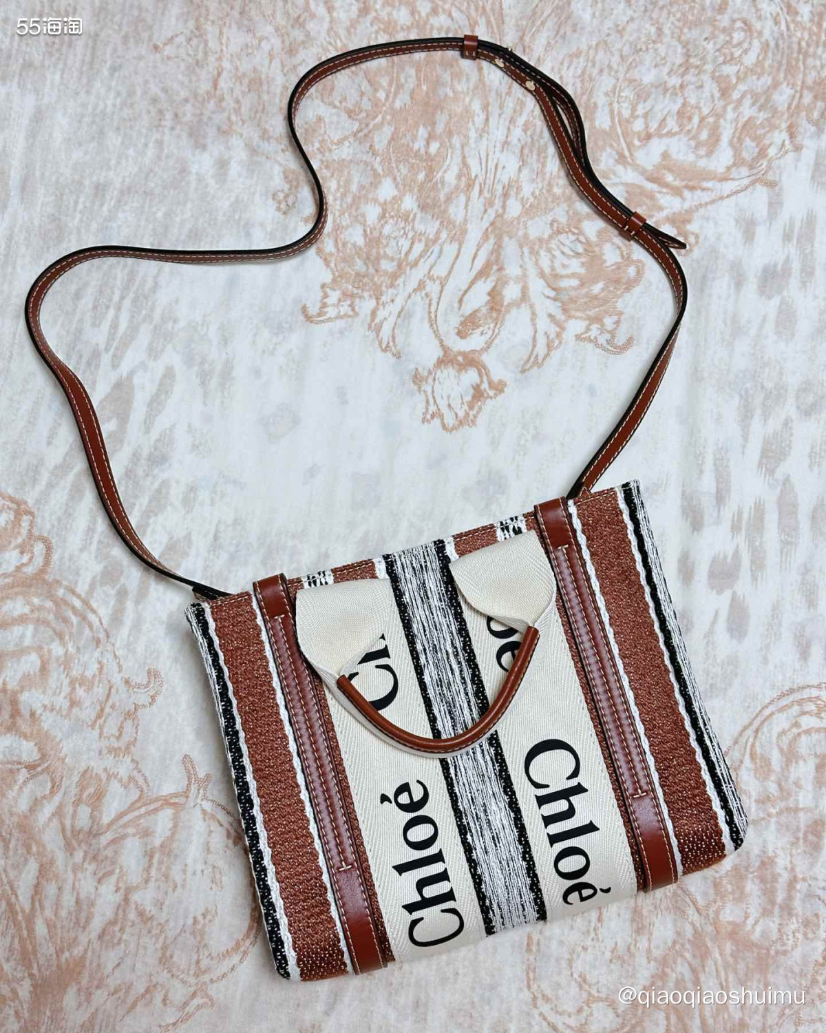 说起这个包包，应该算是捡漏来的吧。 某日闲逛forwards