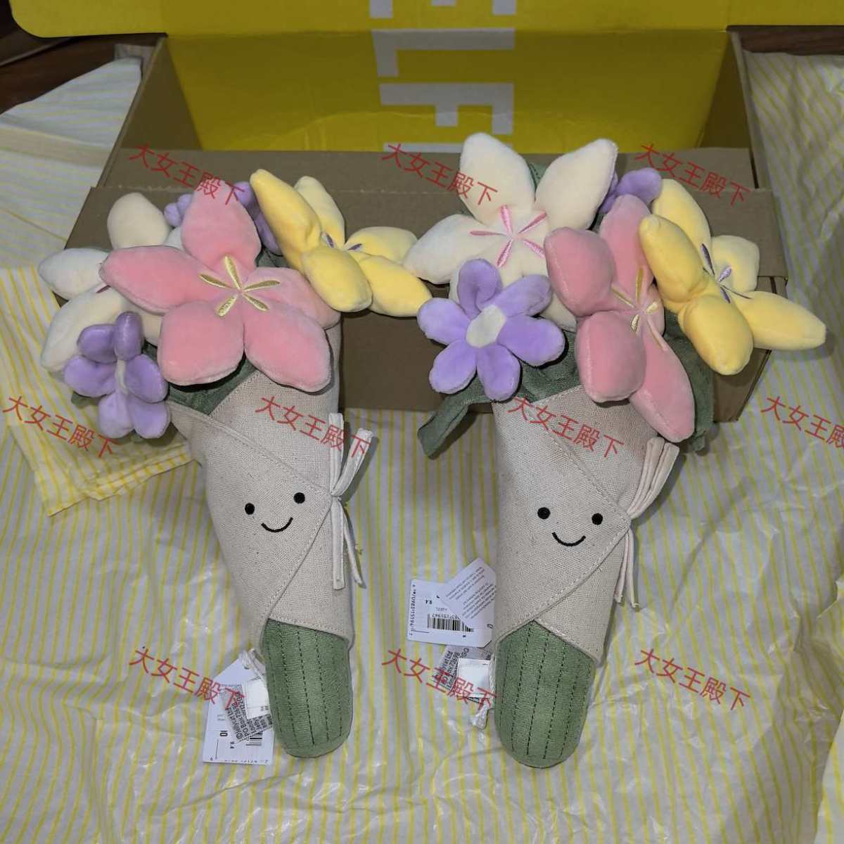 ☑开箱/价格 jellycat手捧花*2  370*2 酸黄