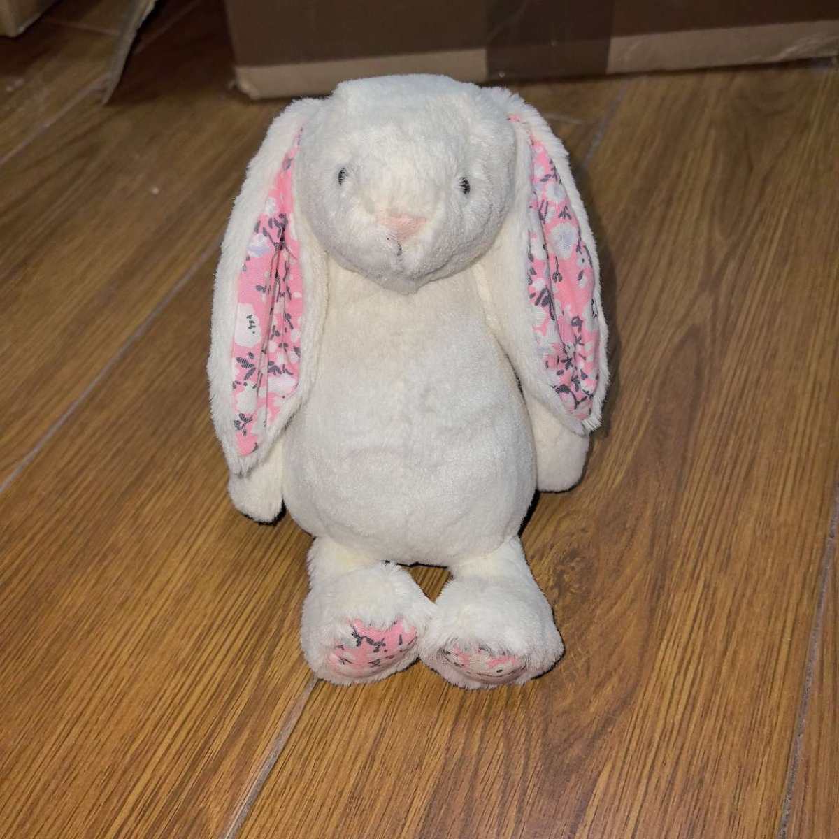 ☑开箱/价格 Jellycat7只玩具 蜜蜂小窝一个， 樱花