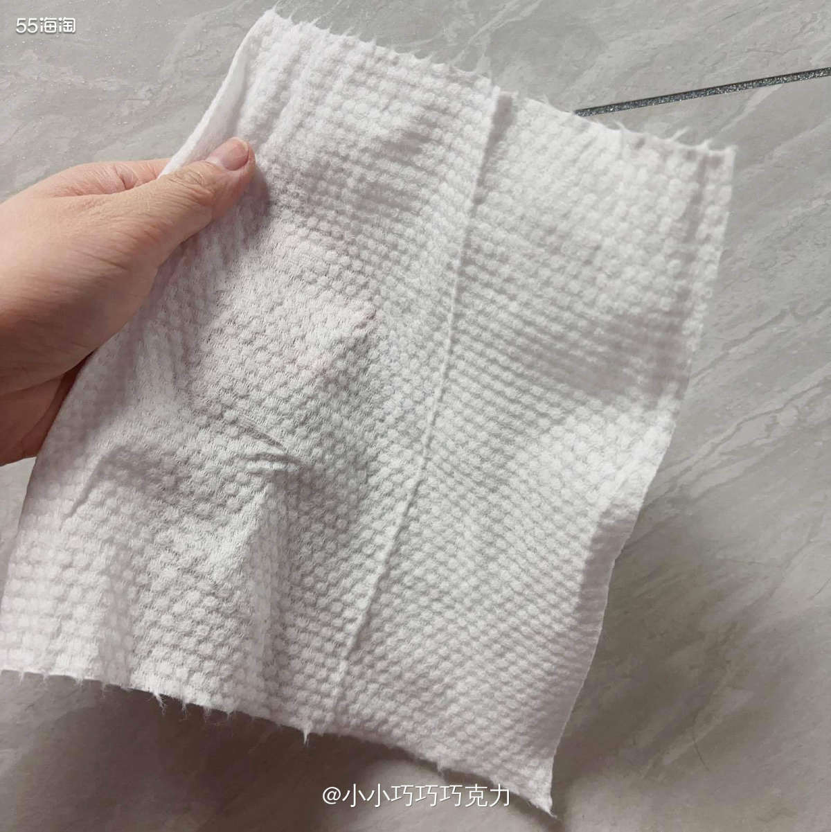 忘记从什么时候开始用洗脸巾洗脸了，但是用过之后就真的再也不想