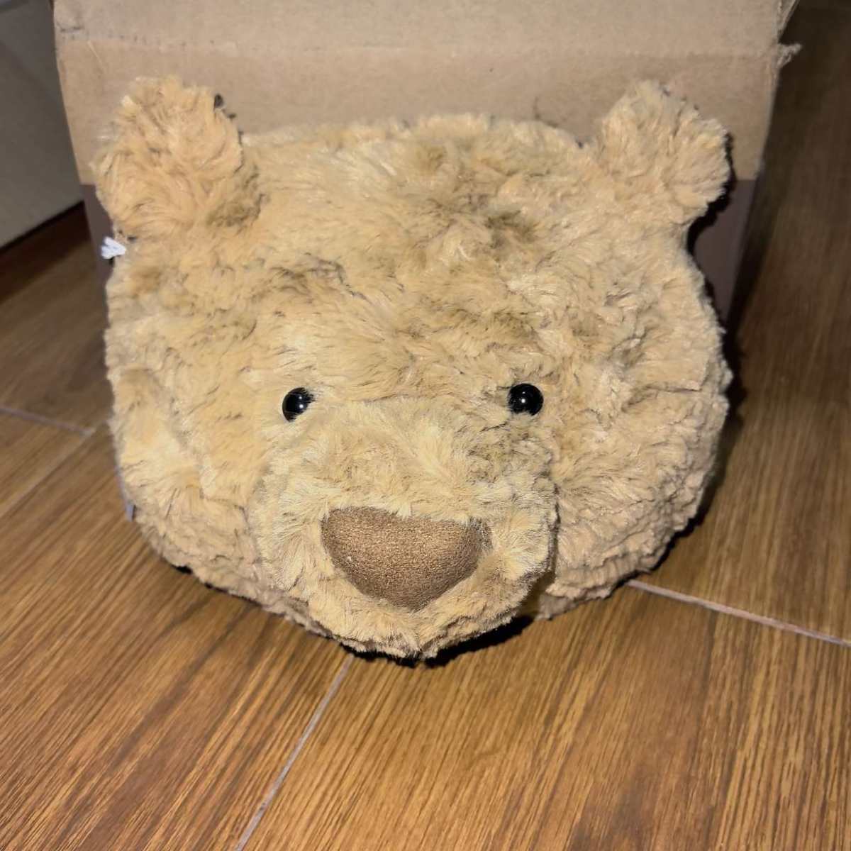 ☑开箱/价格 jellycat*3 普拉达q香 玩具是有一个