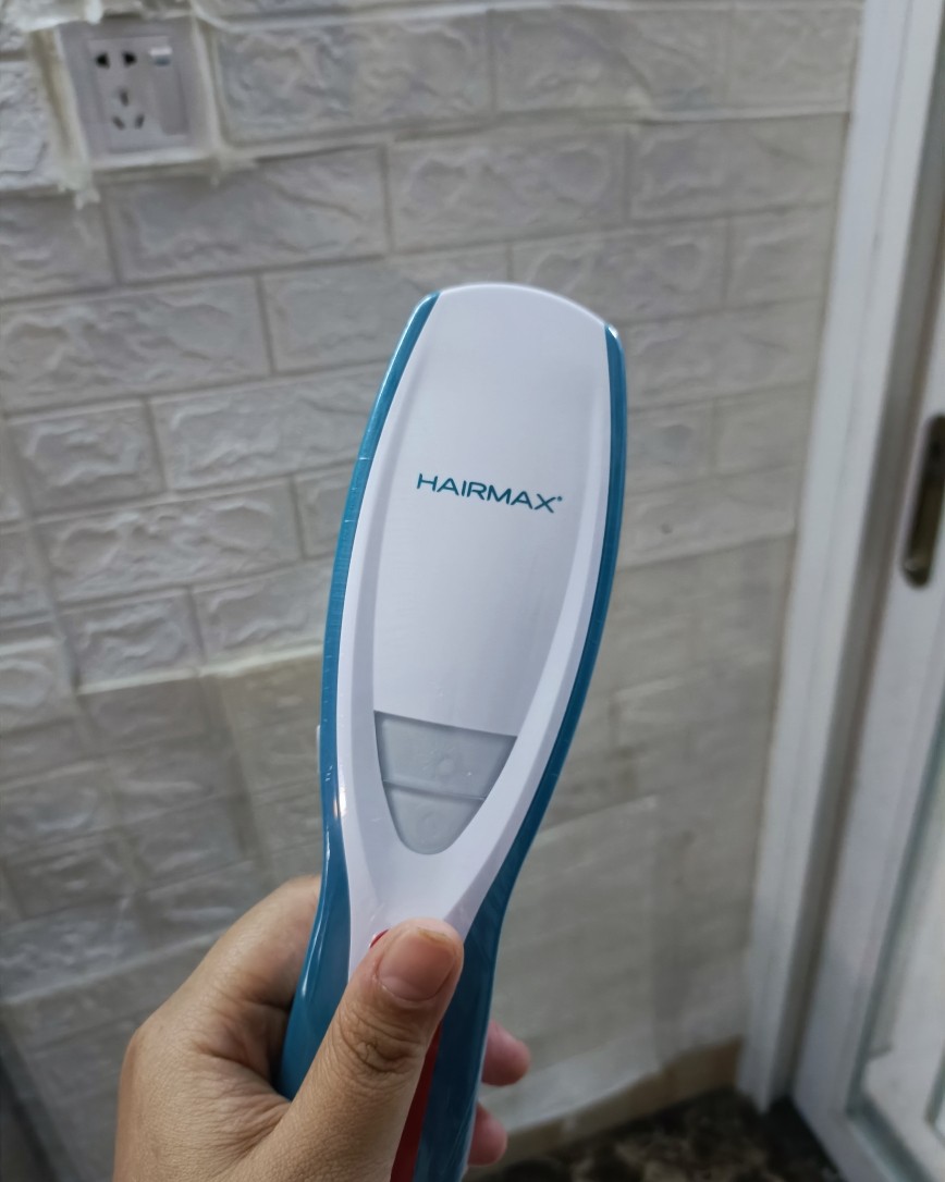 Hairmax最开始我是听章小蕙推荐的，它家现在热门的就是发