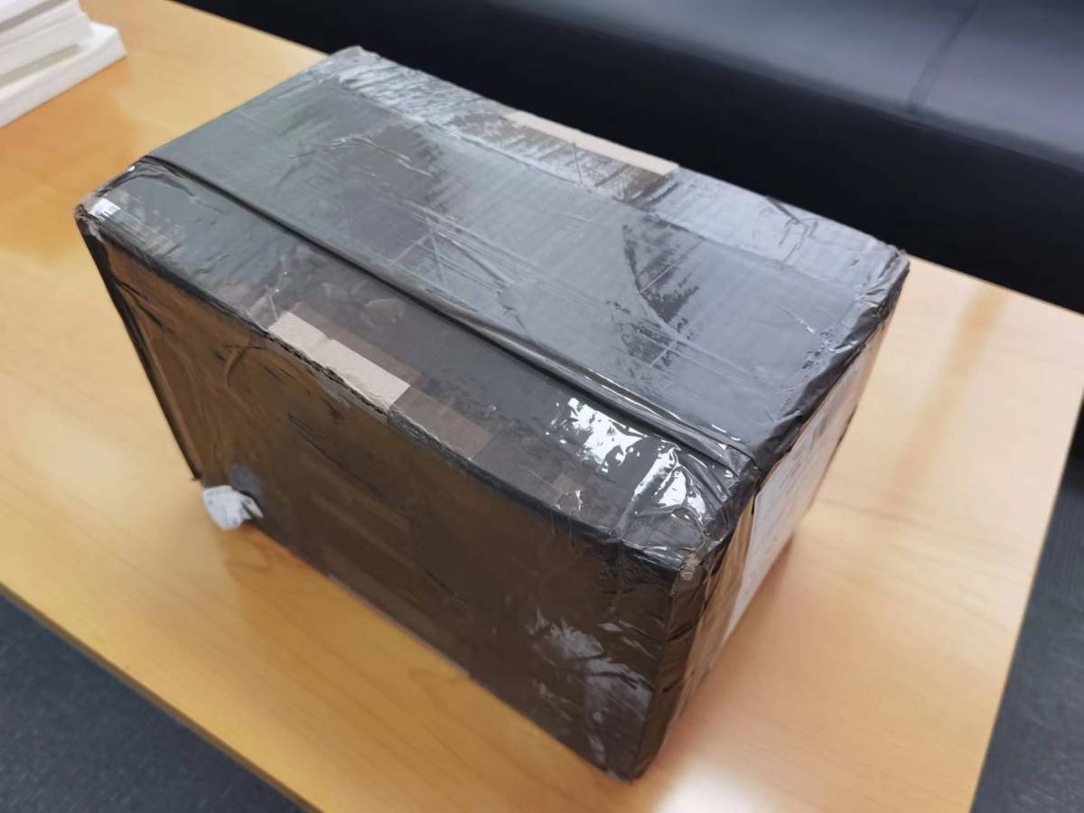 喜欢收藏一些古典CD，之前用的其他转运，最近价格飞涨且对CD