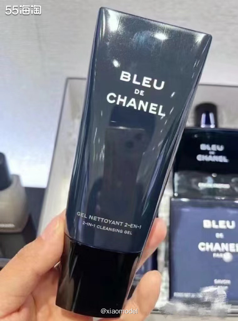 😀这单也是来自社区小伙伴的代下，自带礼卡来找我的，动动手指