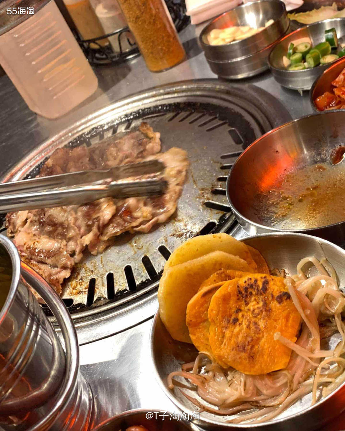 这家烤肉店从去年开到现在，每次比较早经过，时看到外面都特别特