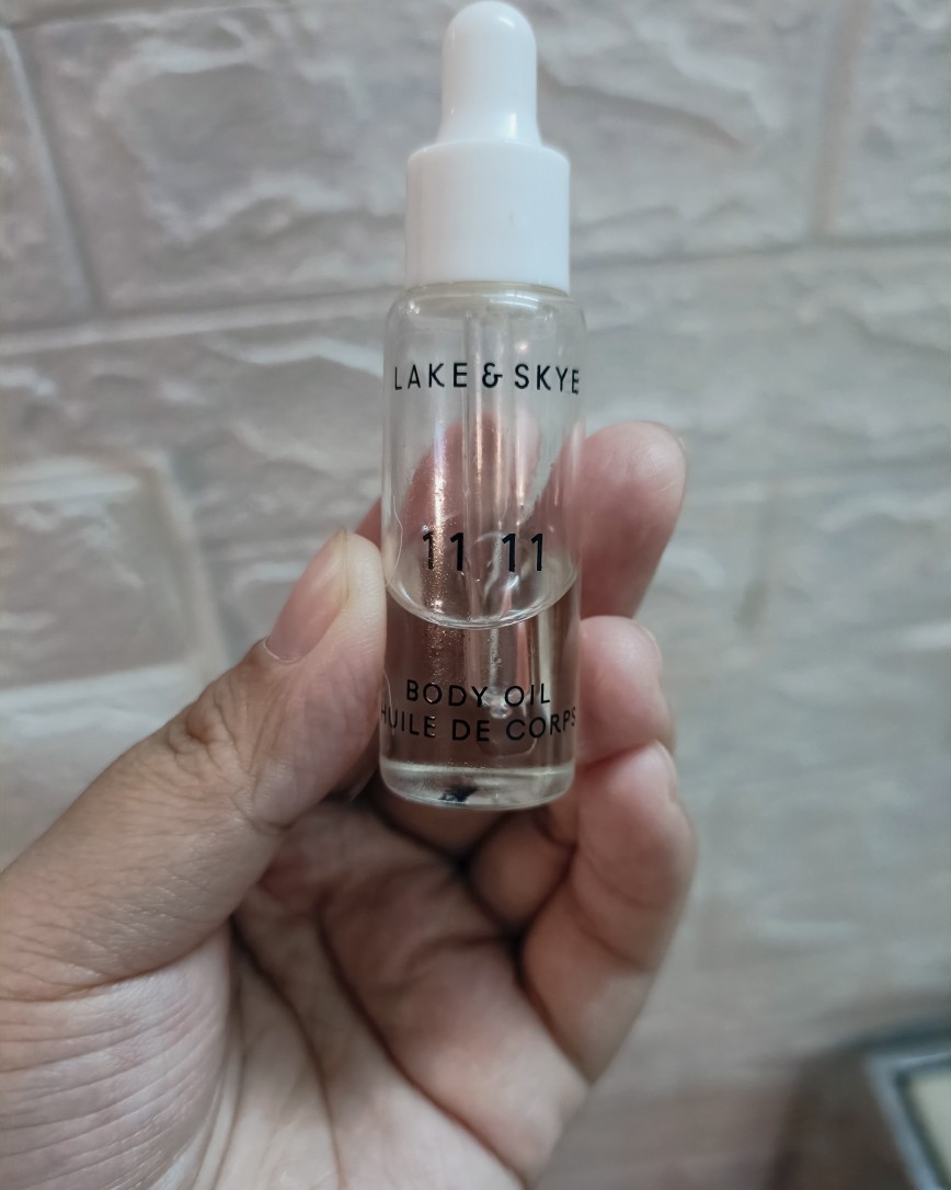 除了护肤护发，身体也是需要很好的护理的，推荐两款适合女生用的