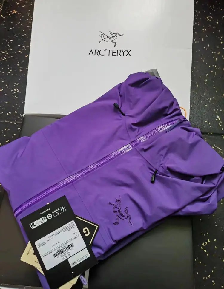 下单网站:REI 始祖鸟最难抢的24年新款新色 beta l