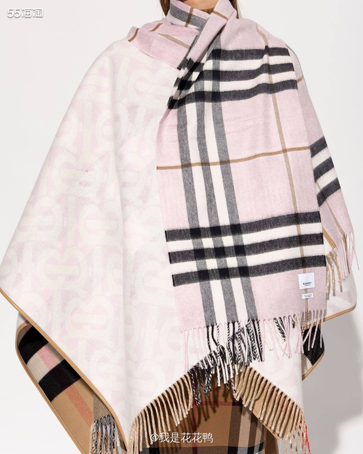 ❤️巴宝莉家的经典格子真的很好看，怎么搭配都合适，凹造型，拍